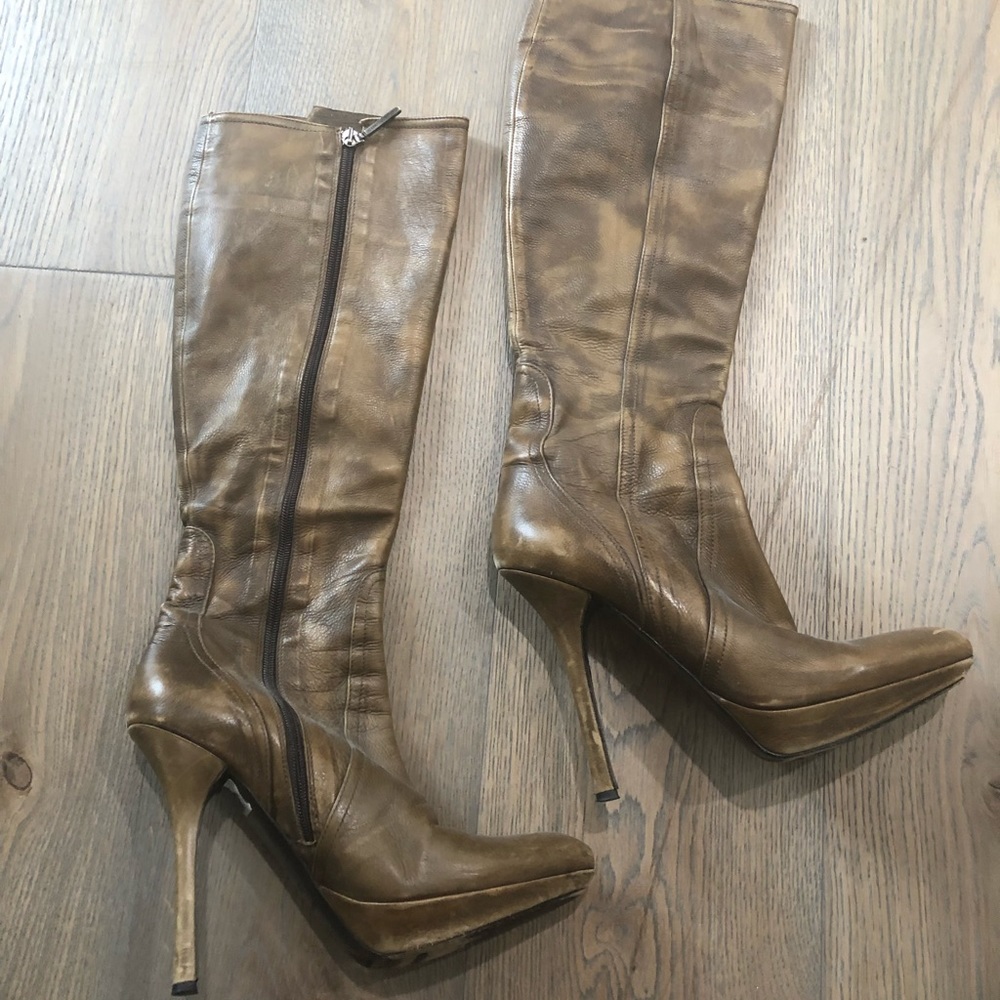 Gianmarco Lorenzi knee high boots